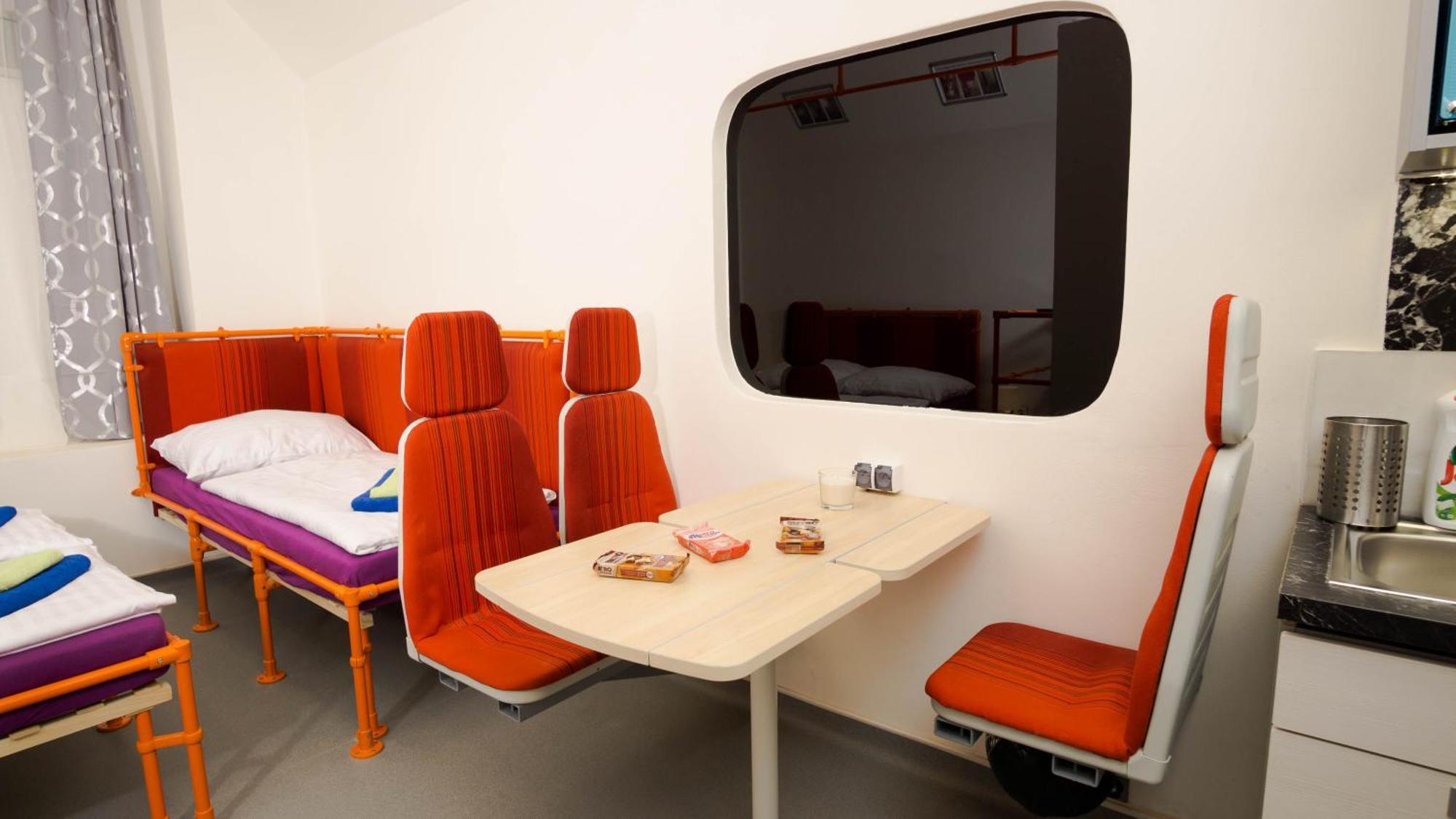 Metro Apartment Prague By Main Train And Bus Station Buitenkant foto