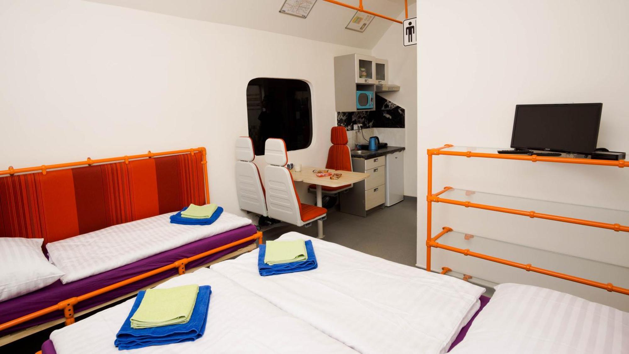 Metro Apartment Prague By Main Train And Bus Station Buitenkant foto