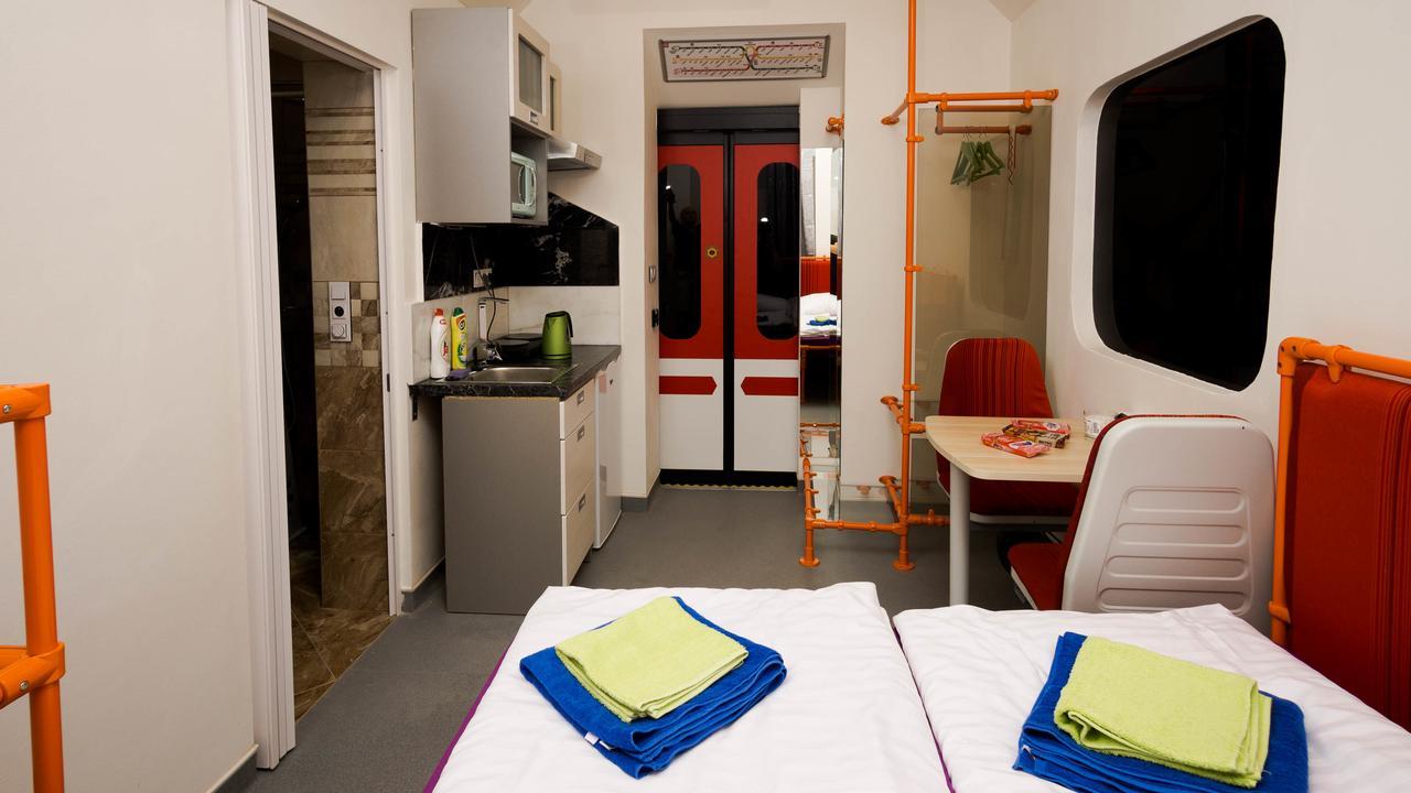 Metro Apartment Prague By Main Train And Bus Station Buitenkant foto