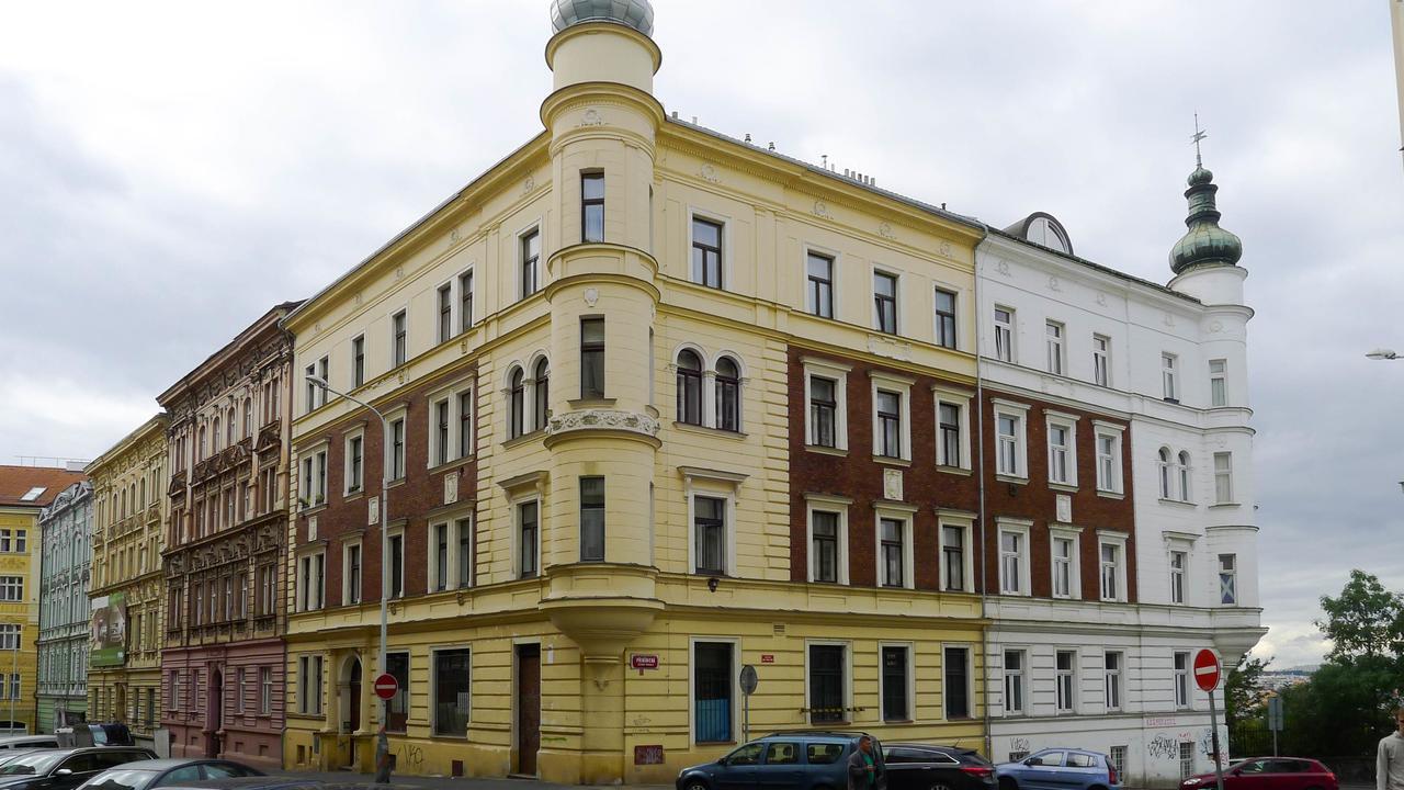 Metro Apartment Prague By Main Train And Bus Station Buitenkant foto