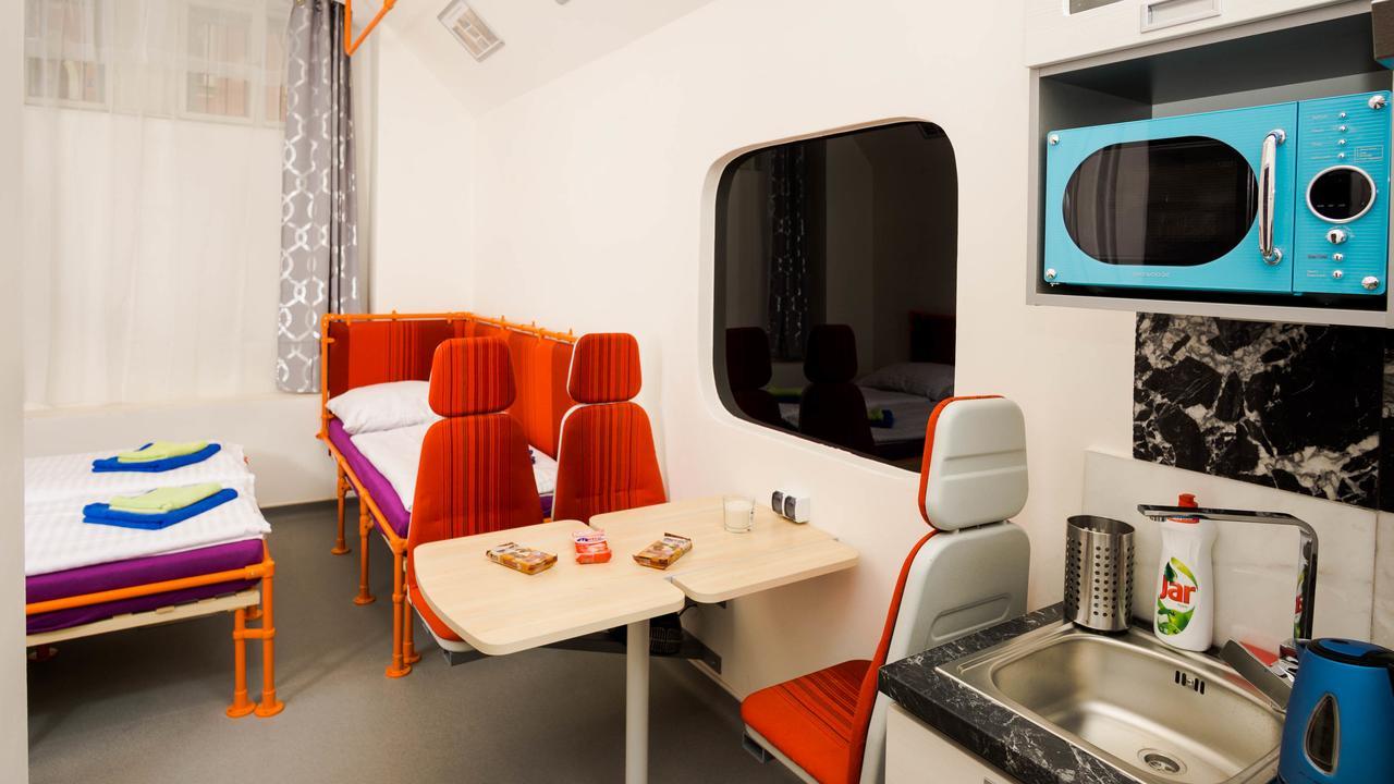 Metro Apartment Prague By Main Train And Bus Station Buitenkant foto